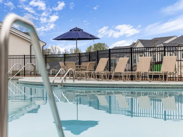 laruchephoto-century-comm---azalea-square-amenities---low-res-for-web-7