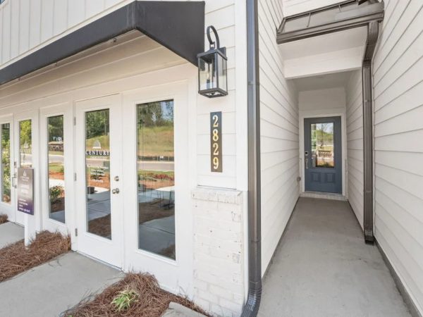 laruchephoto---centurycomm---model-home---2829-bullfrod-lane---gainesville-2-2
